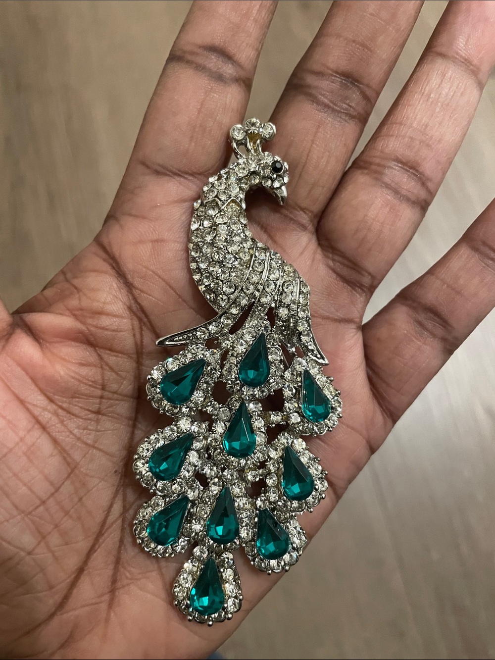 Emerald Teardrop Peacock Brooch - Women Jewelry